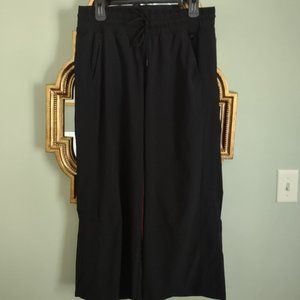 Athleta Wide-Leg Crop Pant